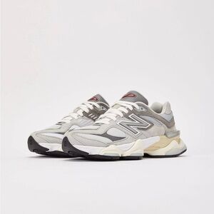 New Balance 9060 Sneakers